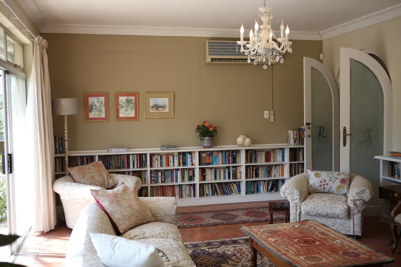 Rosa B&B Oudtshoorn Bagian luar foto