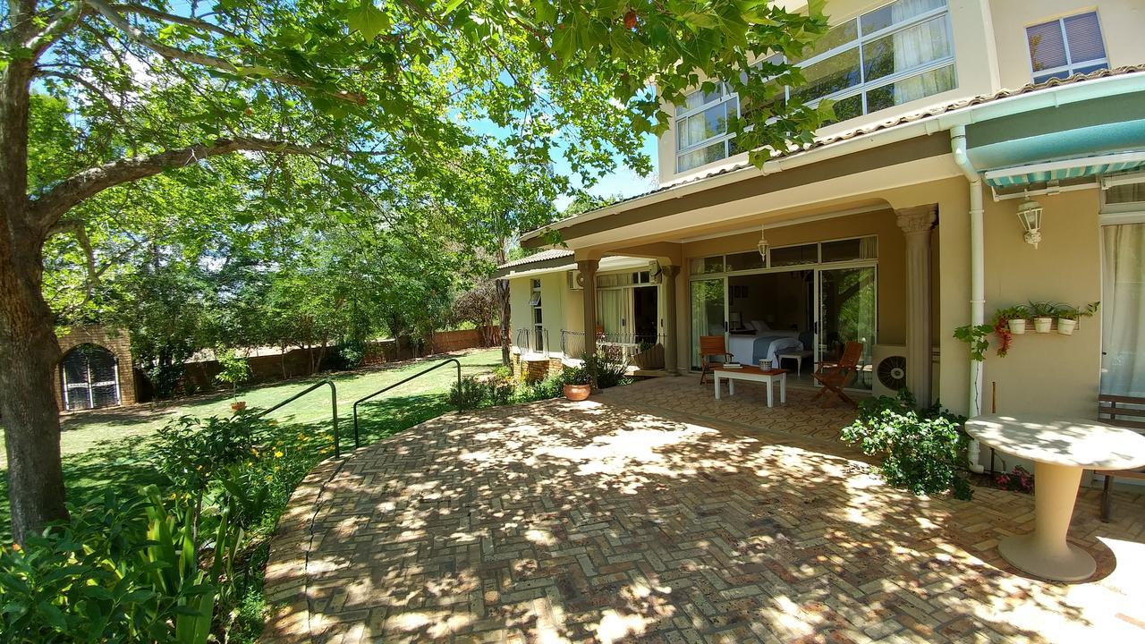 Rosa B&B Oudtshoorn Bagian luar foto