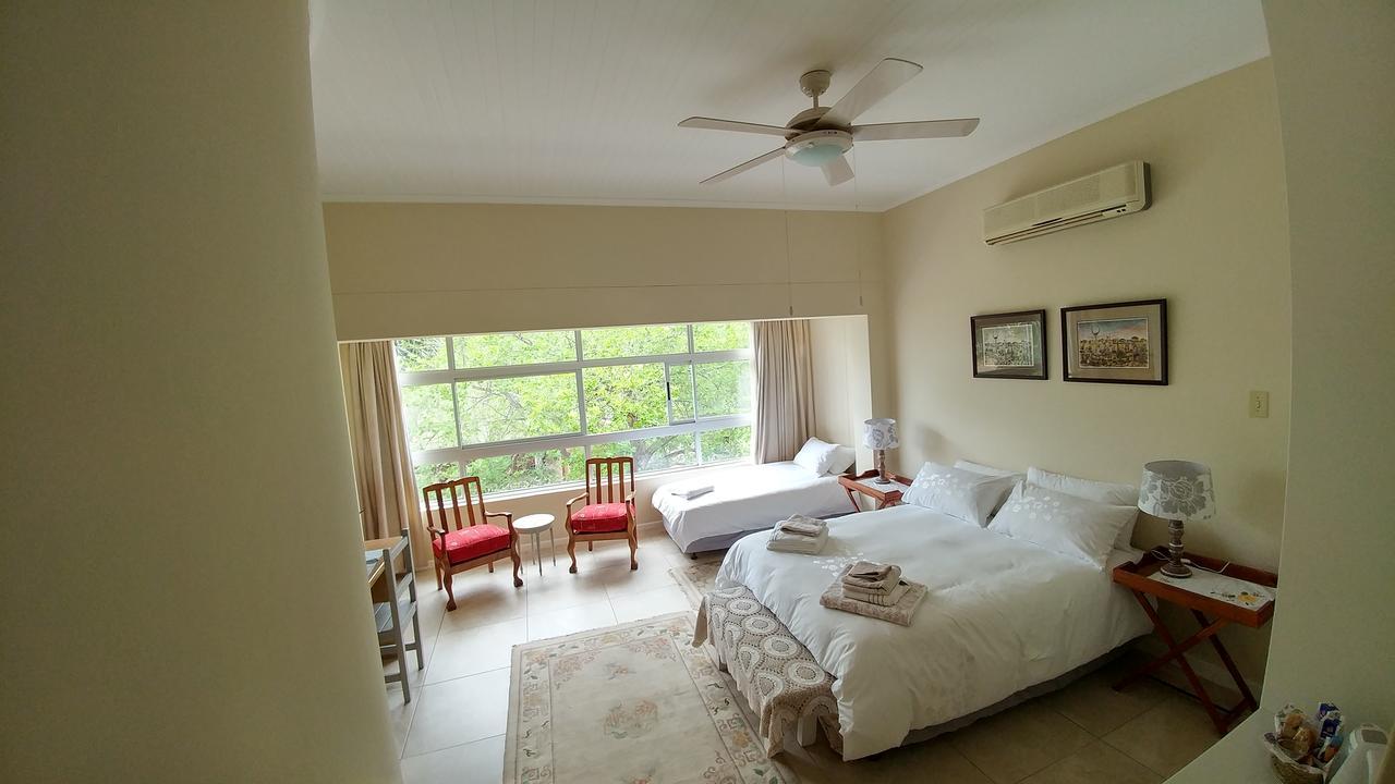 Rosa B&B Oudtshoorn Bagian luar foto